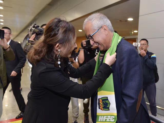 色亚洲视频